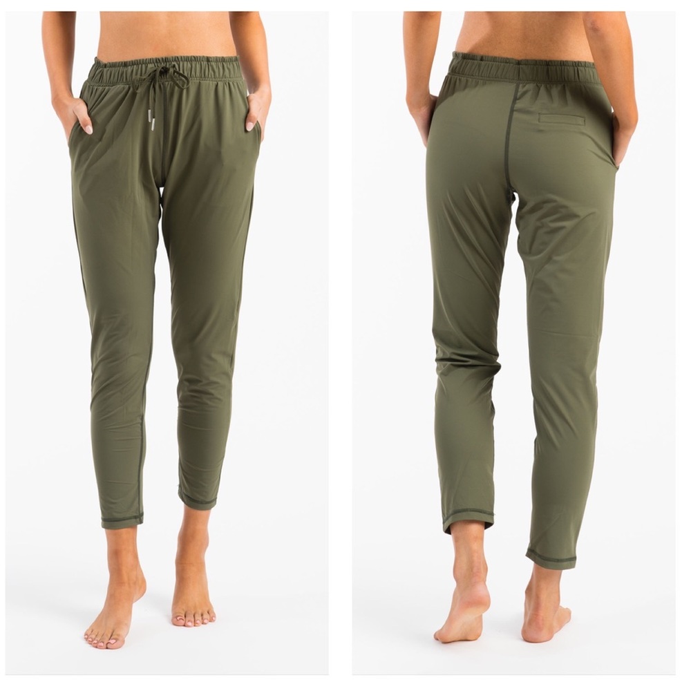 Zyia Active Olive Everywhere Pants Athletic Green Joggers Size XL